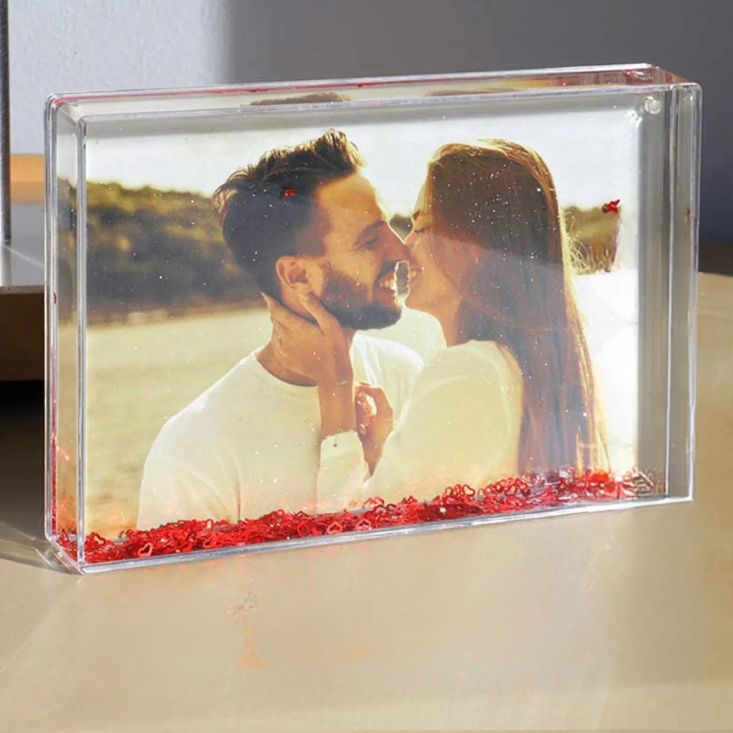 📸💖 Portafotos de Agua con Corazones Flotantes