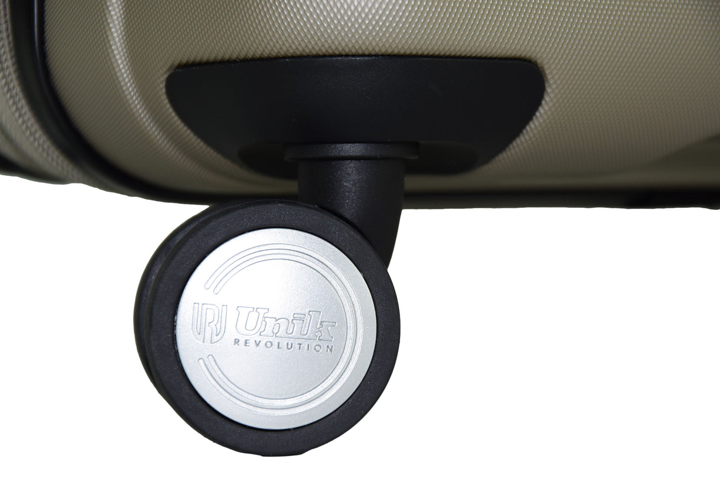 Maleta Mediana Vigo 67cm | Expandible con TSA y Hecha de Material Reciclado