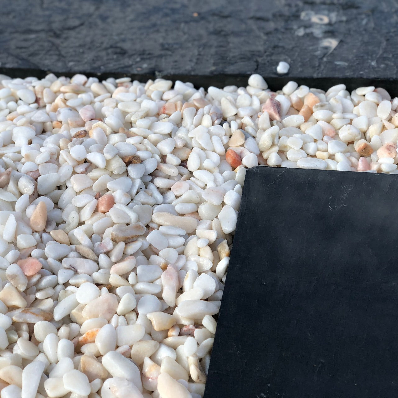 Canto rodado Blanco Rosa