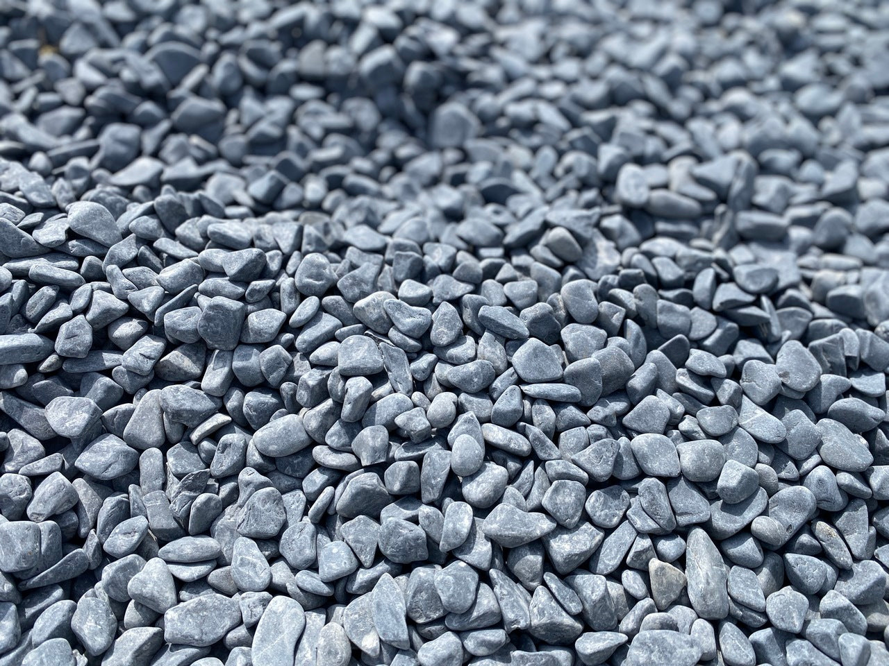 Canto rodado Negro Grafito
