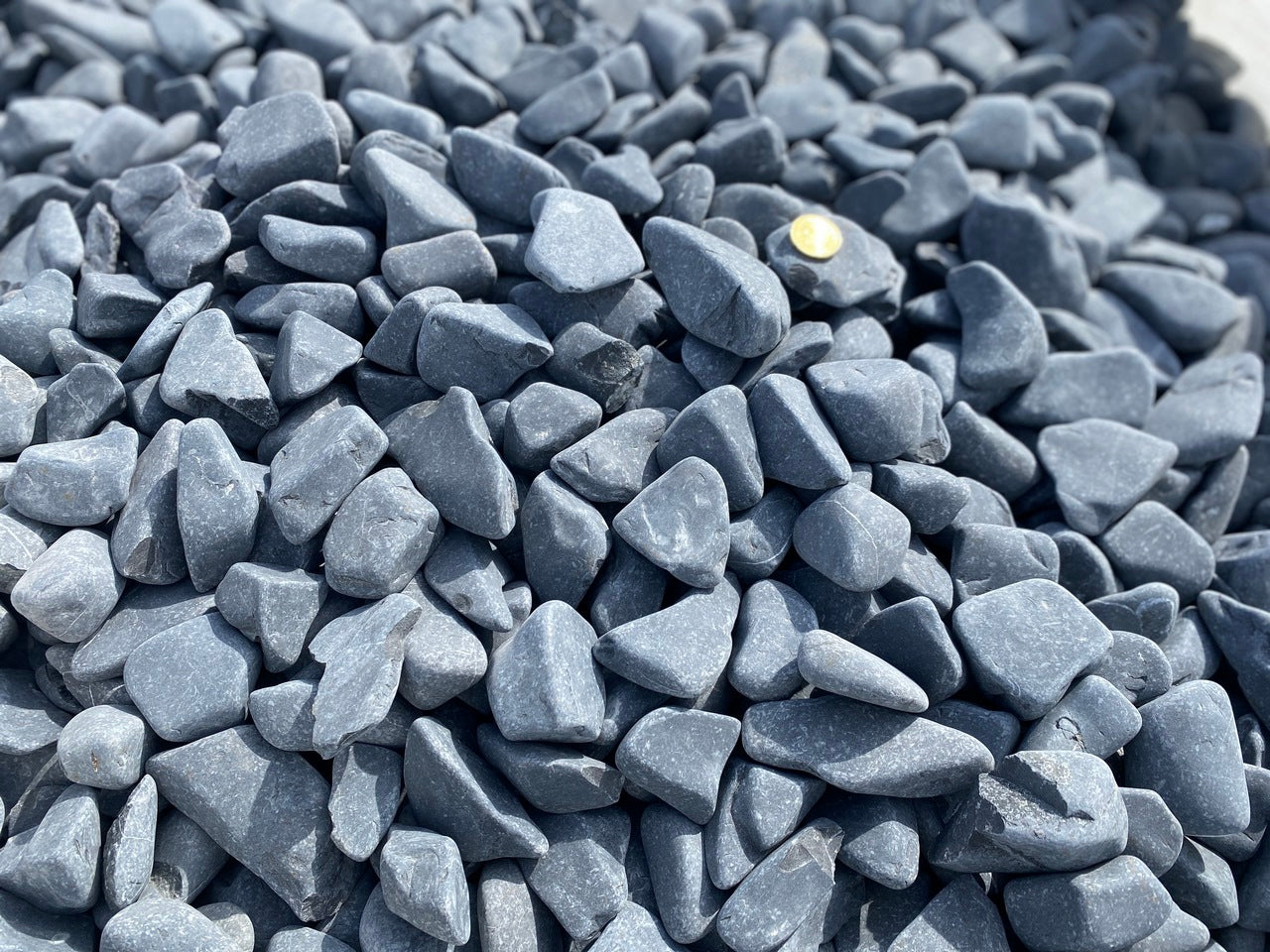 Canto rodado Negro Grafito