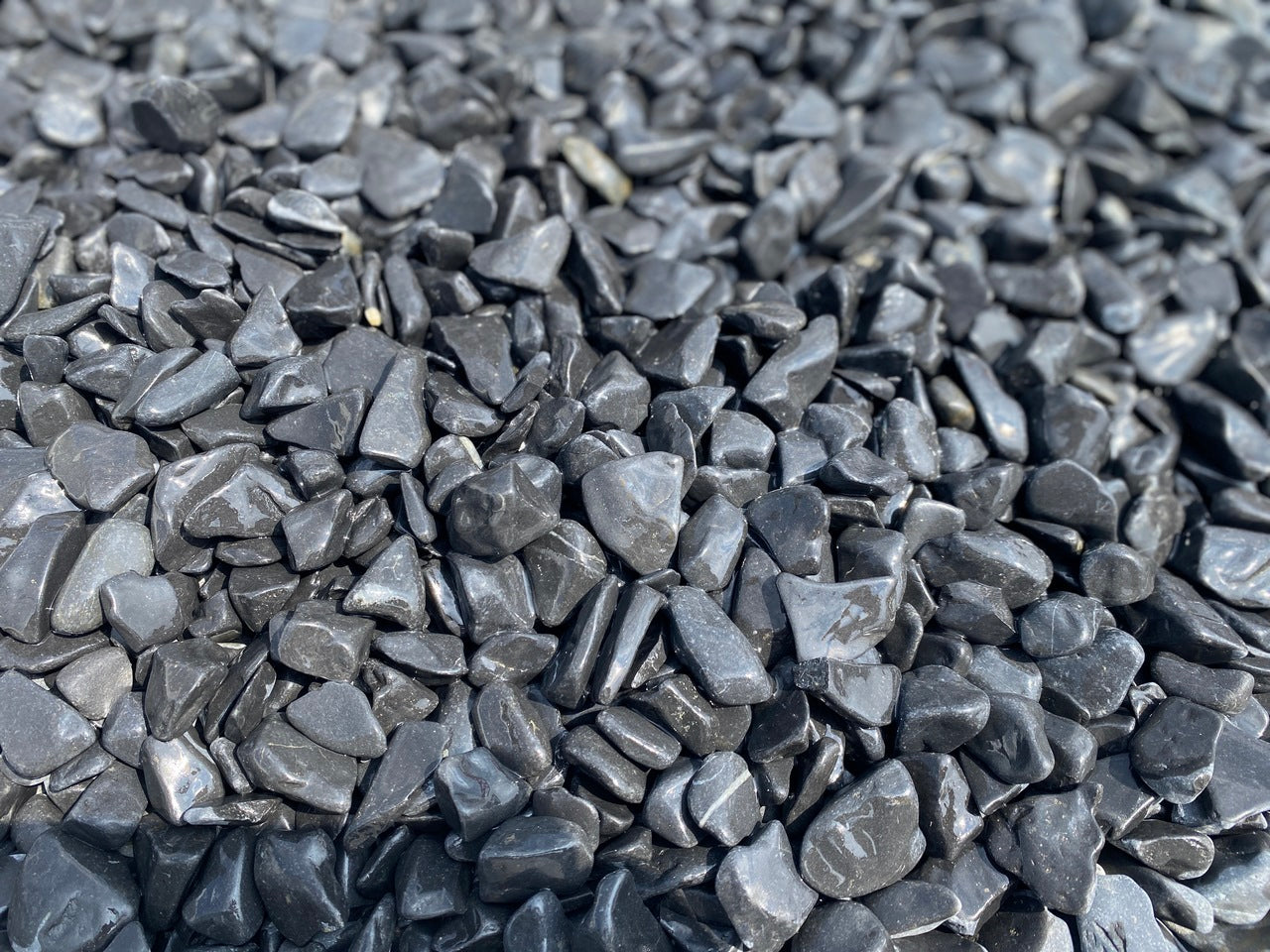 Canto rodado Negro Grafito