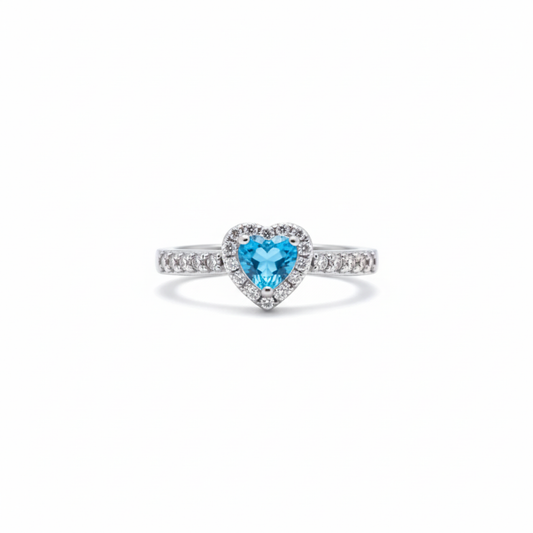 Anillo Ajustable "Corazón Celeste" con Circonita Azul – Acero Bañado en Oro Blanco 18K