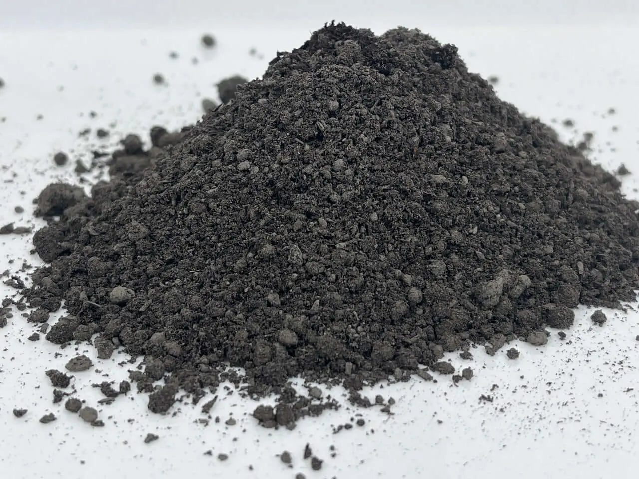 Humus y Basalto Enmienda Organo-Mineral Premium