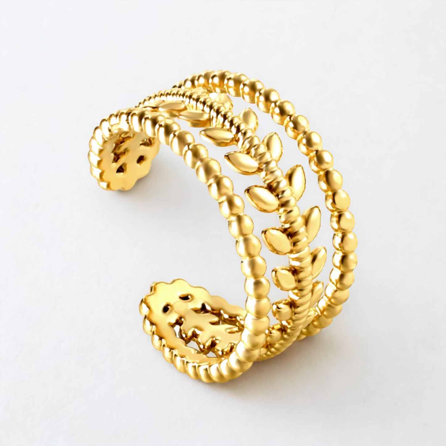 Anillo Abierto Ancho con Diseño de Hojas y Bolas - Acero Inoxidable Bañado en Oro