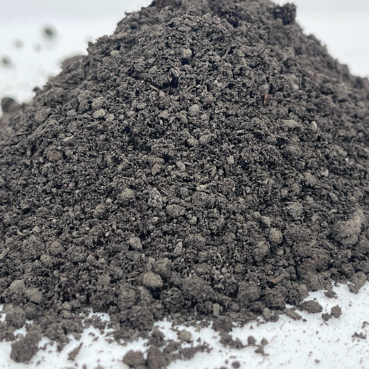 Humus y Basalto Enmienda Organo-Mineral Premium