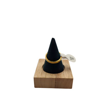 Anillo Rectangular con Gema Blanca Minimalista 100% Acero Bañado en Oro 18K